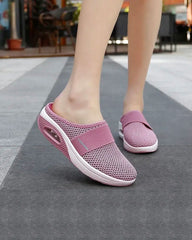 Women's flat mesh sandals
