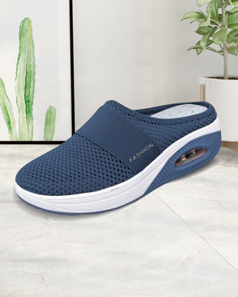 Women's flat mesh sandals