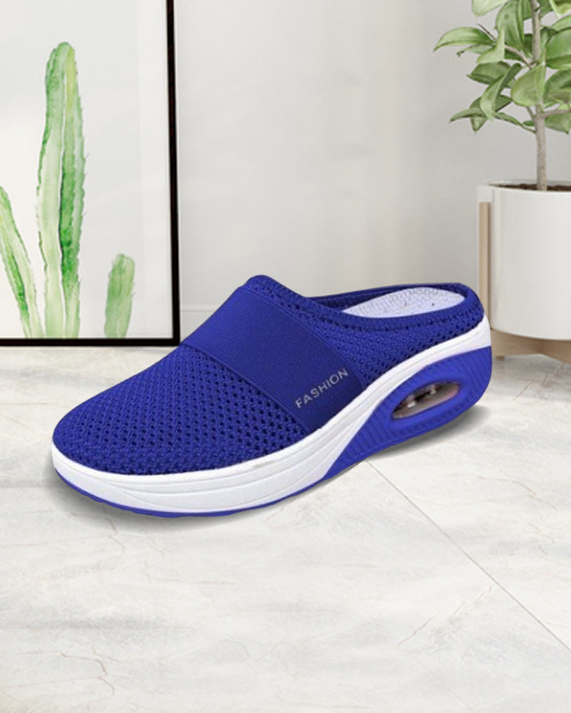 Women's flat mesh sandals