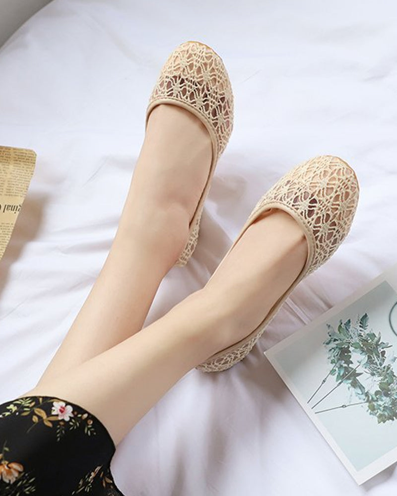 Flat round toe mesh hollow shoes