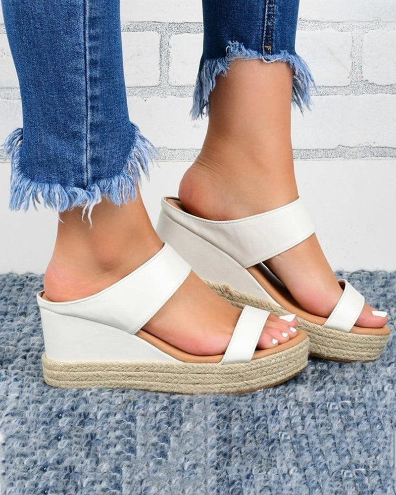 Vacation Straw Wedges Sandals