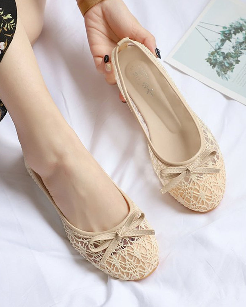 Flat round toe mesh hollow shoes