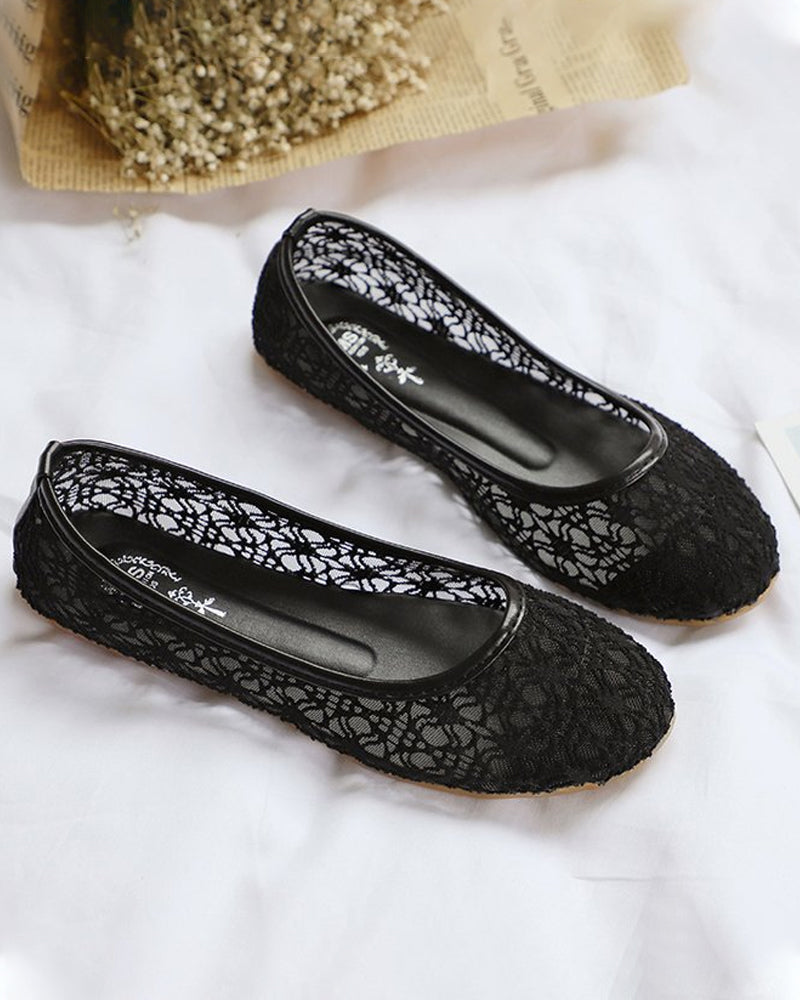Flat round toe mesh hollow shoes