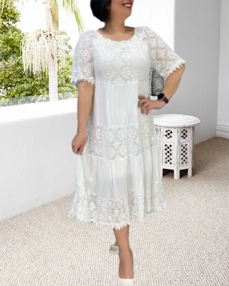 Loose mid-sleeve lace dress